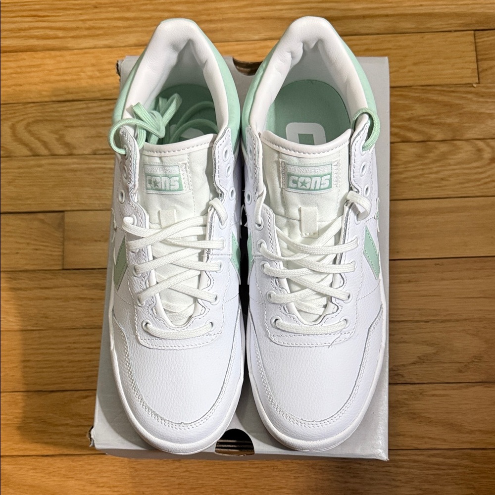 Converse Fastbreak Pro Mid White/Sticky Aloe/Gum Honey Sneakers